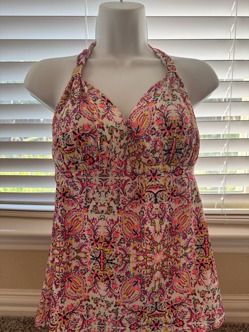 Victoria's Secret Colorful Floral Halter Tankini Beachwear Top Swimsuit SzL